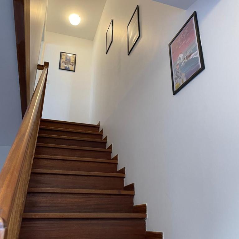 QUAI 65 , 3 pièces sur le port, à 250 m de la rue piétonne et de la mer - Appartement - 11