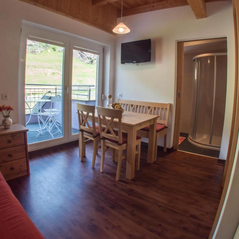 Alpenapart Saphir - One-Bedroom Apartment - 4