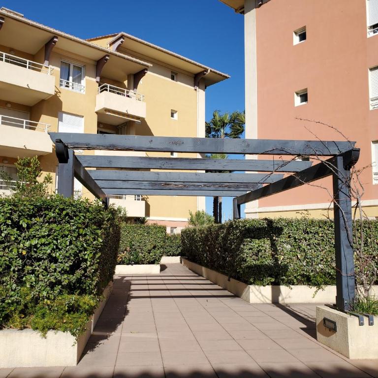 Port FREJUS Rives Latines Studio Cabine 30 m2 4 Pe - Estudio con balcón - 12