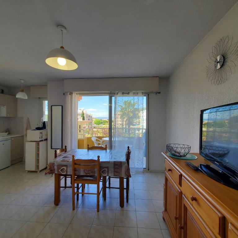 Port FREJUS Rives Latines Studio Cabine 30 m2 4 Pe - Estudio con balcón - 15