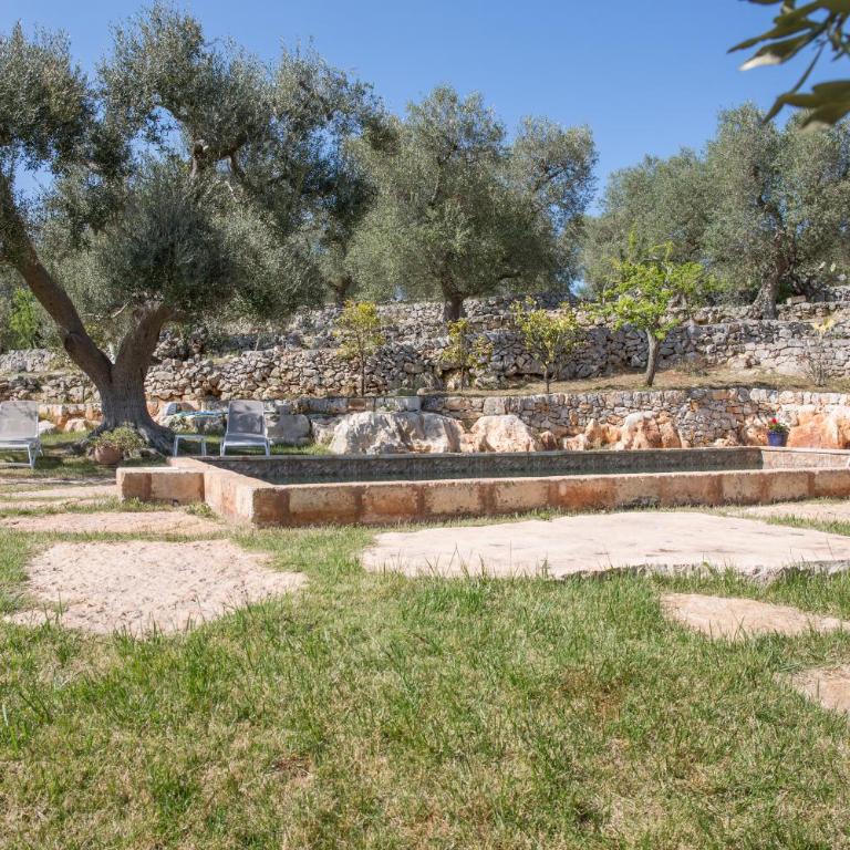 Villa Claudia - Three-Bedroom House - 38