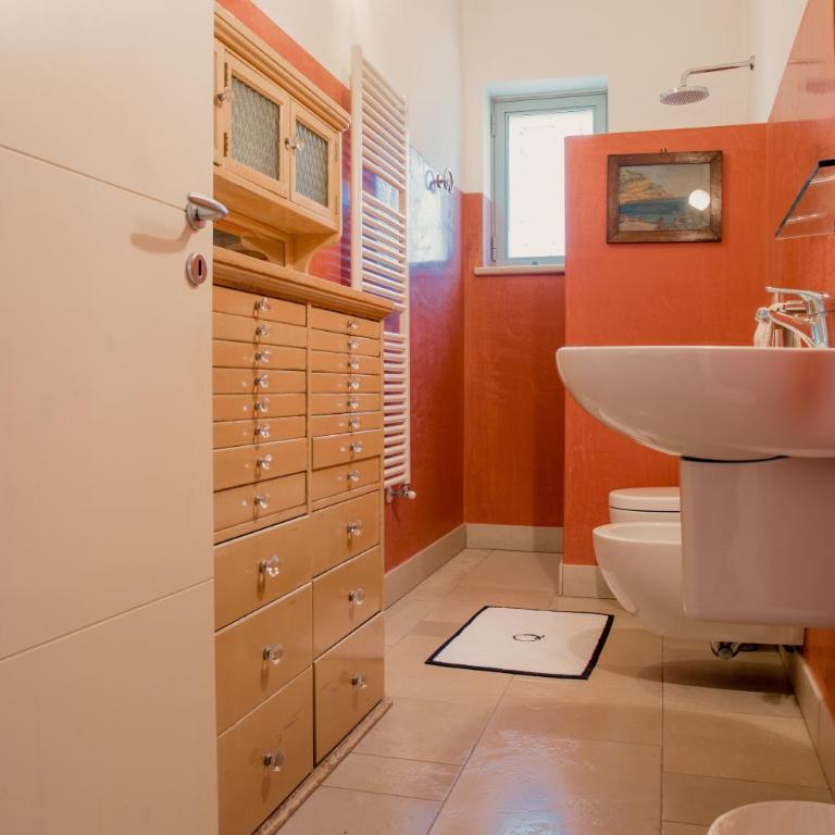 Villa Claudia - Three-Bedroom House - 18
