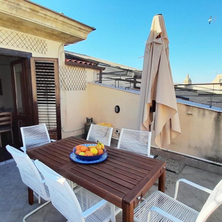 [TERRACE WITH VIEW] Attic in old town BallarHome - Appartamento con 2 Camere da Letto - 28