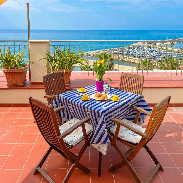 Vista Mare Borgo Peri - Appartamento con Vista Mare - 1