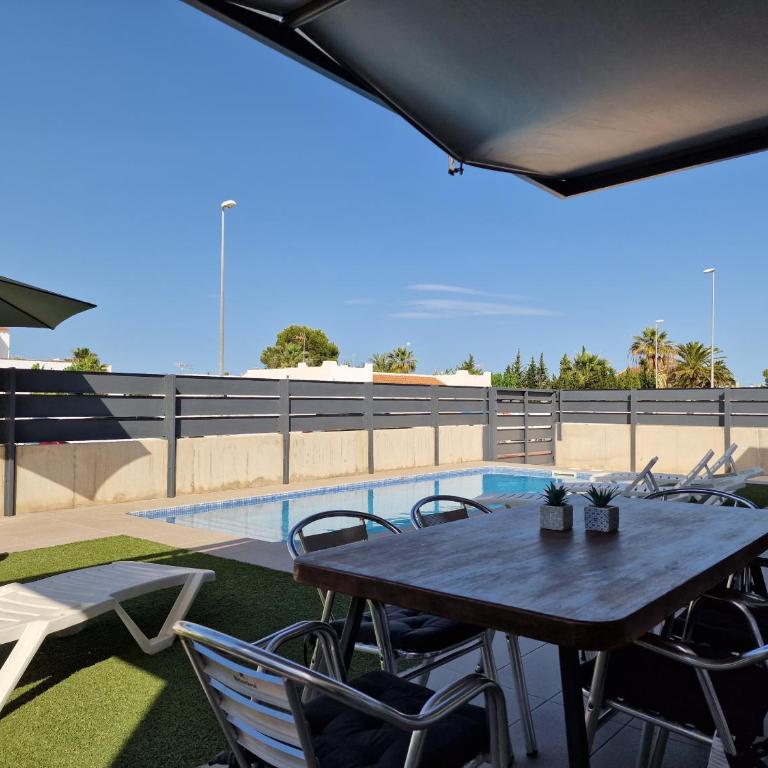 Riumar "Marc", 550m to beach, private pool, On-Site-Service, dog beach - Casa de 3 dormitorios - 4