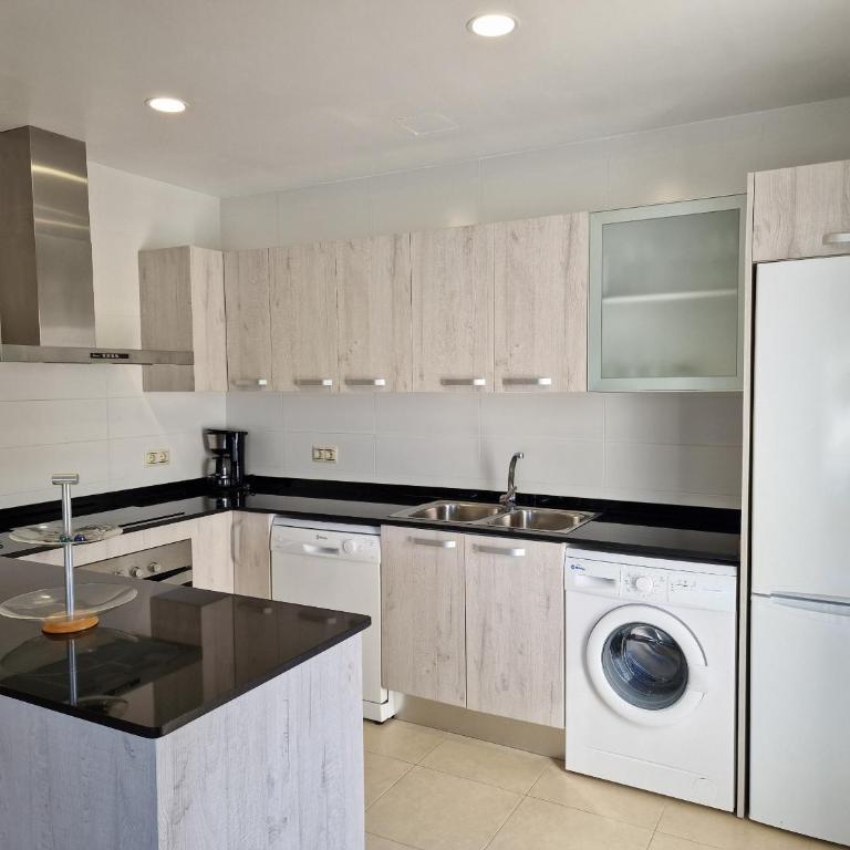 Riumar "Marc", 550m to beach, private pool, On-Site-Service, dog beach - Casa de 3 dormitorios - 17