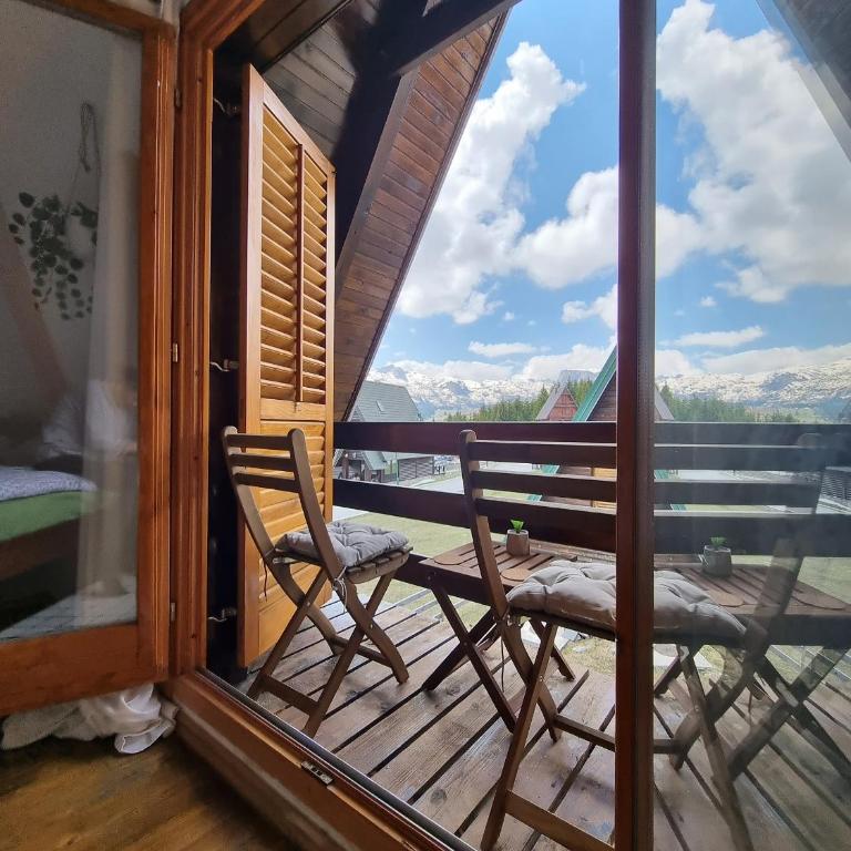 High Haven Durmitor - Two-Bedroom Chalet - 20