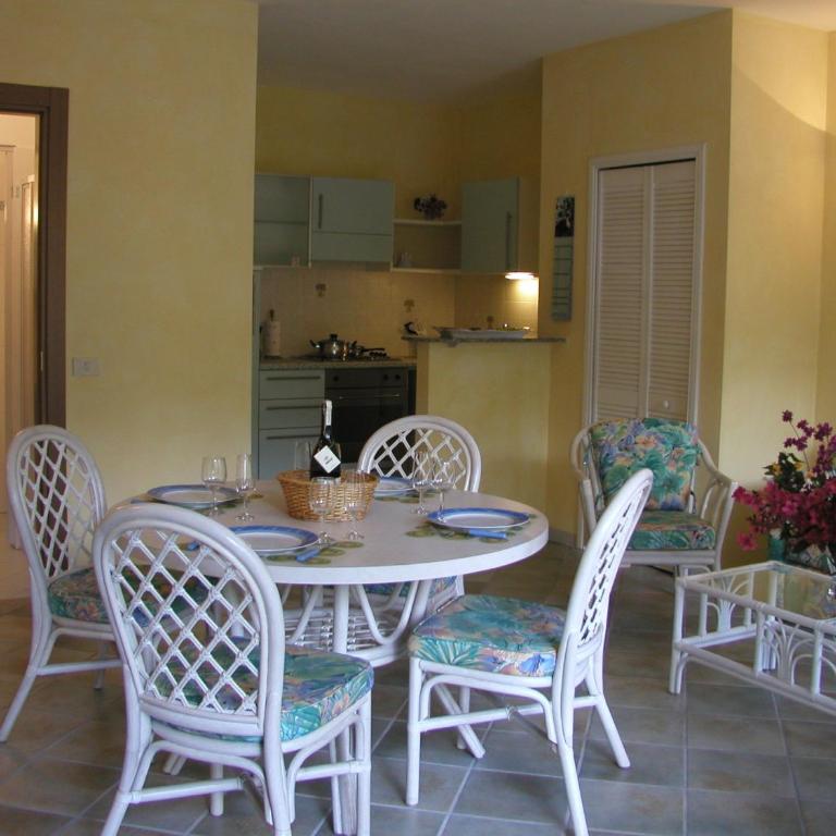 Villaggio Turistico Riviera - Appartamento su 2 Livelli con 2 Camere da Letto - 2