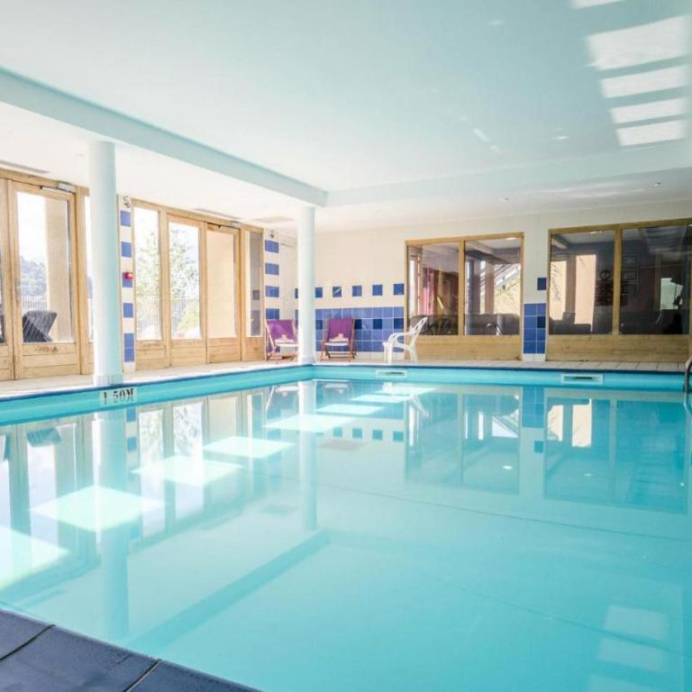 Studio & piscine intérieure, vue Mont D'Arbois - Appartement 1 Chambre - 1