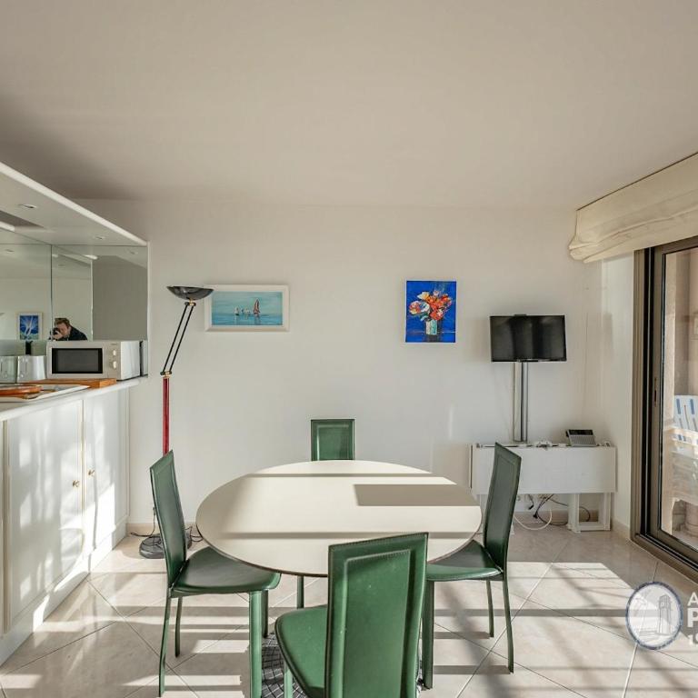 Appartement T2 face plage avec garage aux Sables-d'Olonne - FR-1-197-213 - Apartment (4 Erwachsene) - 8