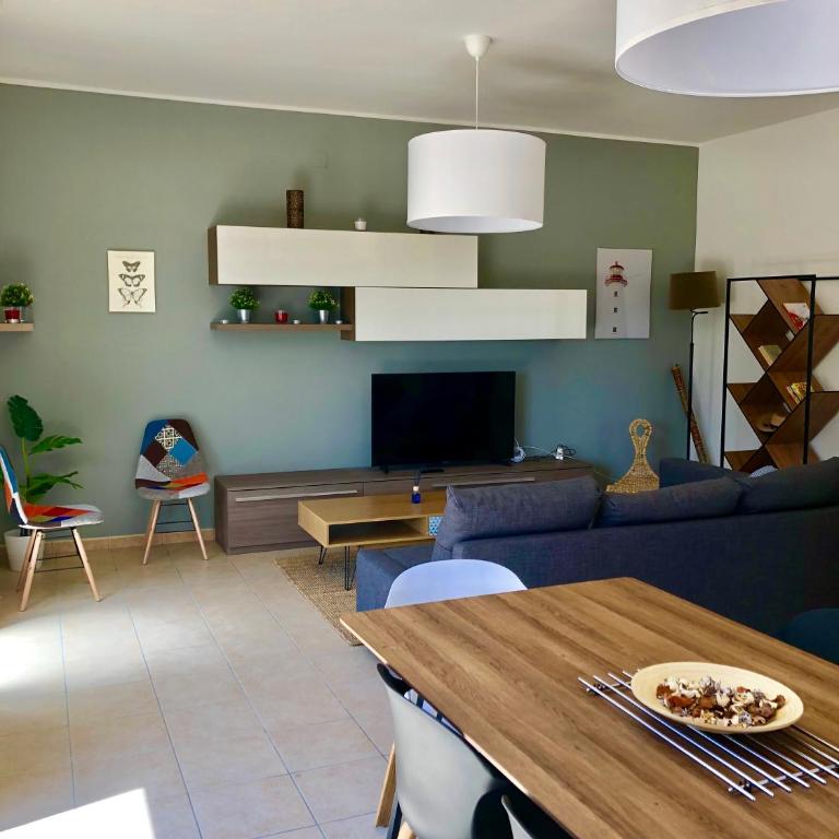 playa home - Two-Bedroom Apartment - 3