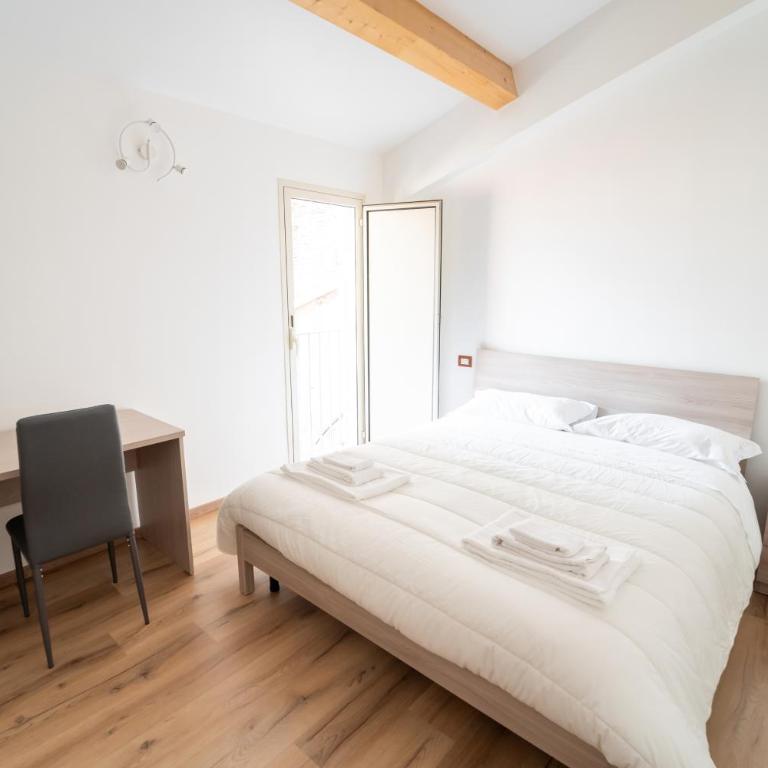Historic Center New Apartment - Catania Stays - Appartamento con 3 Camere da Letto - 2