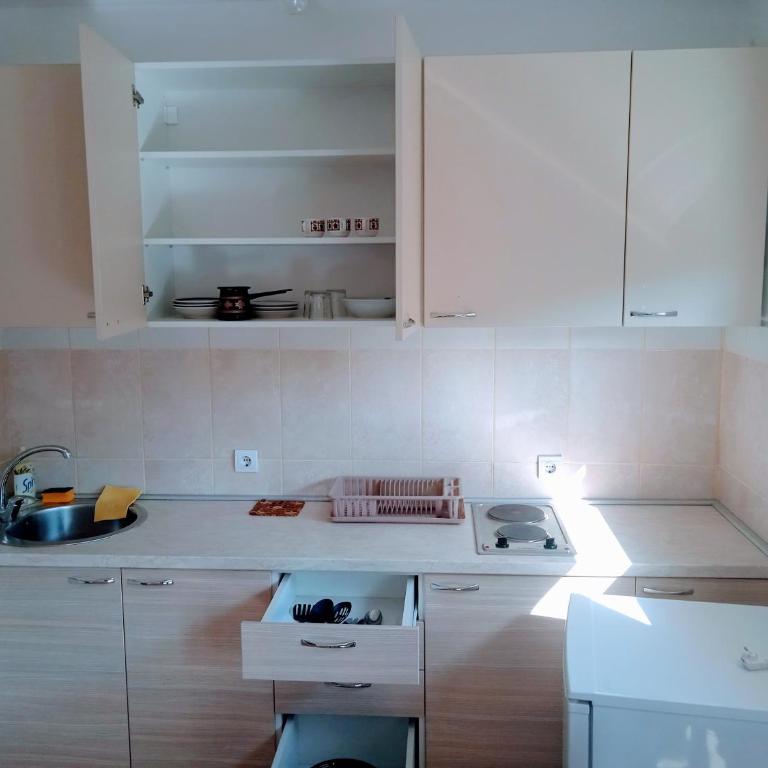 Apartmani Vukovic - Triple Room - 2