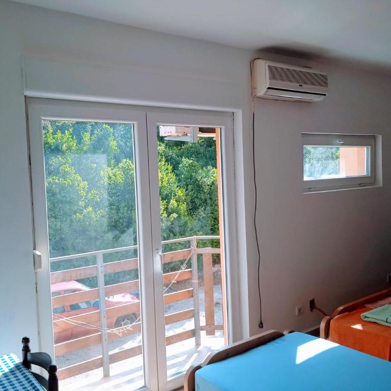 Apartmani Vukovic - Triple Room - 6