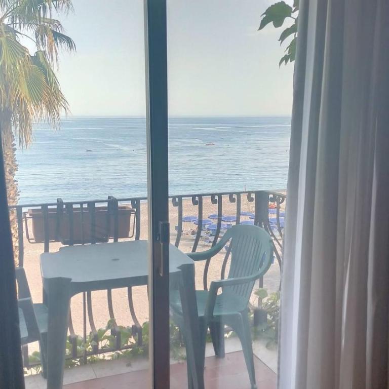 Hotel San Pietro - Camera Matrimoniale con Vista Mare - 1