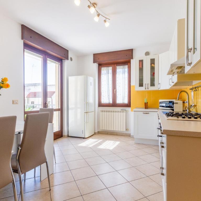 GuestHost - Roomy Apartment with Terrace & Parking - Appartamento con 2 Camere da Letto - 18