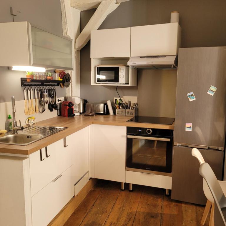 APPARTEMENT CHIC EN HYPER CENTRE DE VANNES - Appartement 1 Chambre - 3