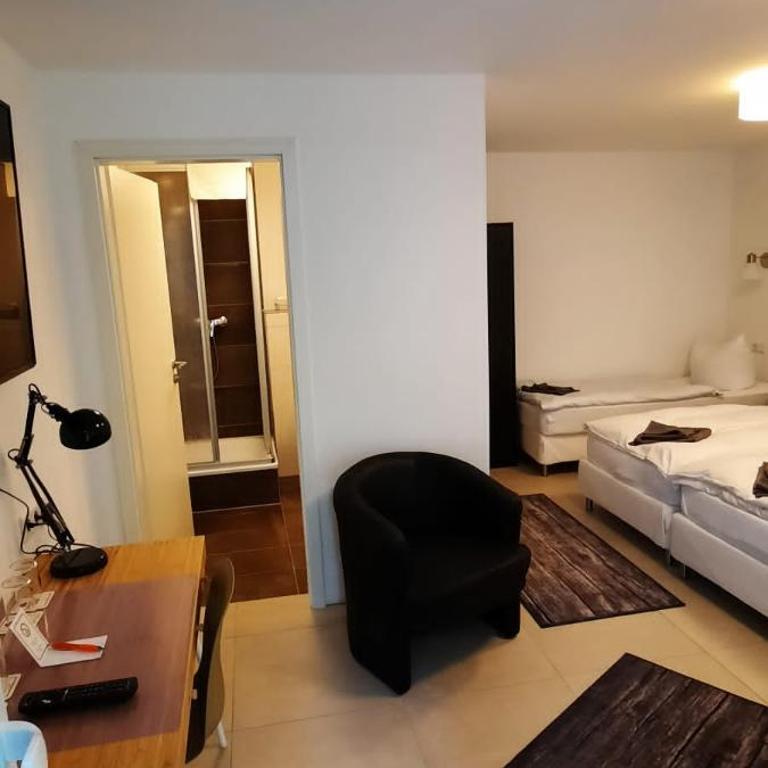 Hotel Nürnberger Trichter - Chambre Quadruple - 3