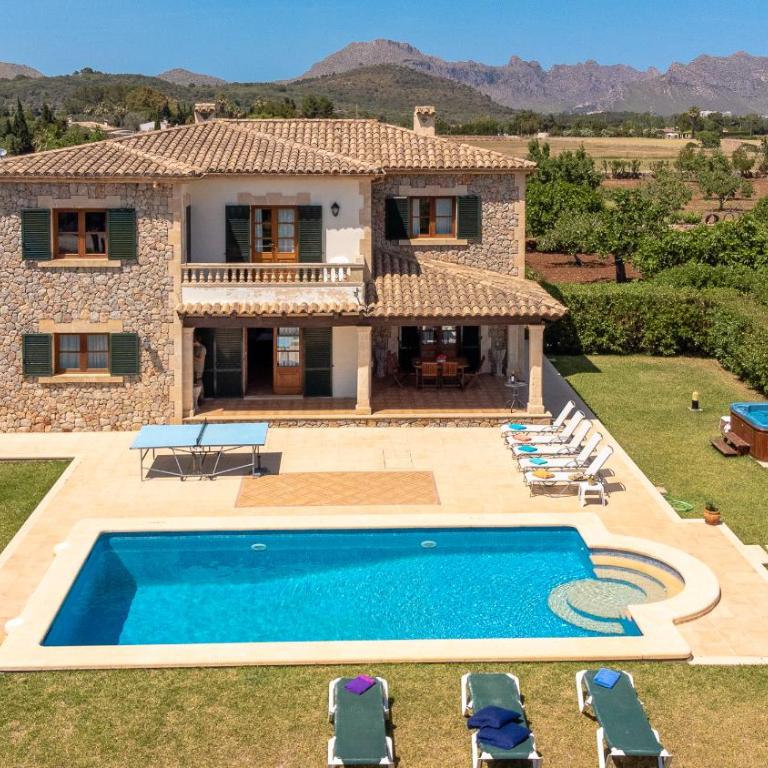 Villa can Canaveret By homevillas360 - Villa - 30
