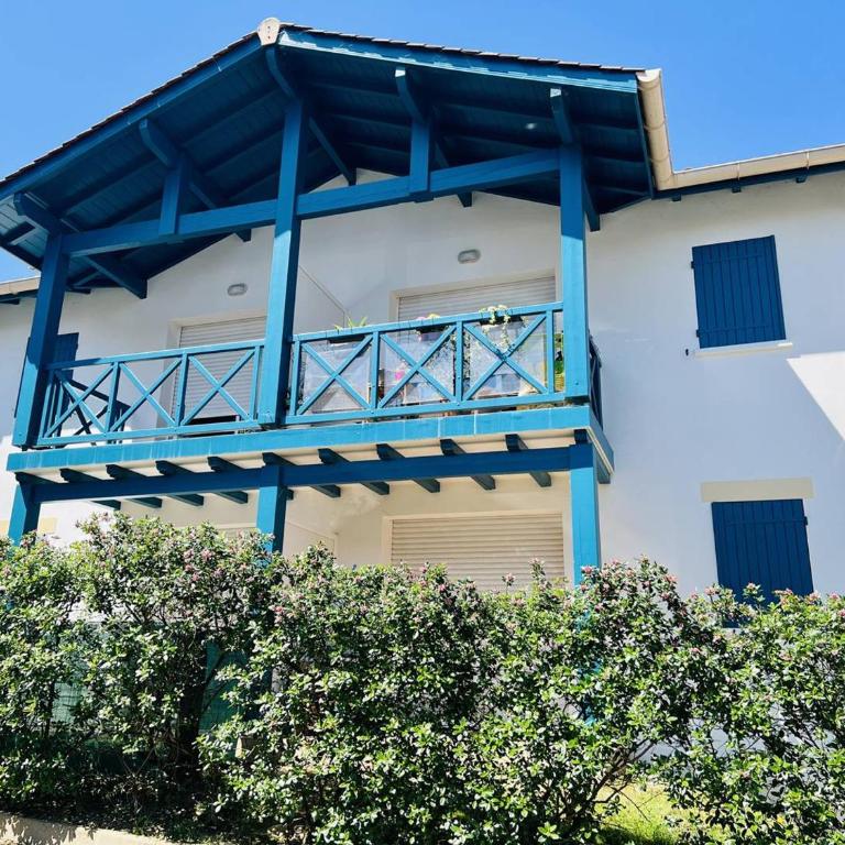 T1 bis confortable avec terrasse et parking à Cambo-les-Bains - Appartement 1 Chambre - 9