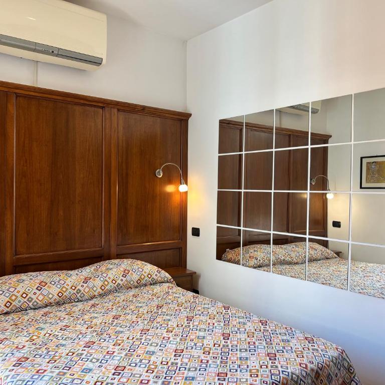 Provenzano Studios - One-Bedroom Apartment - 5