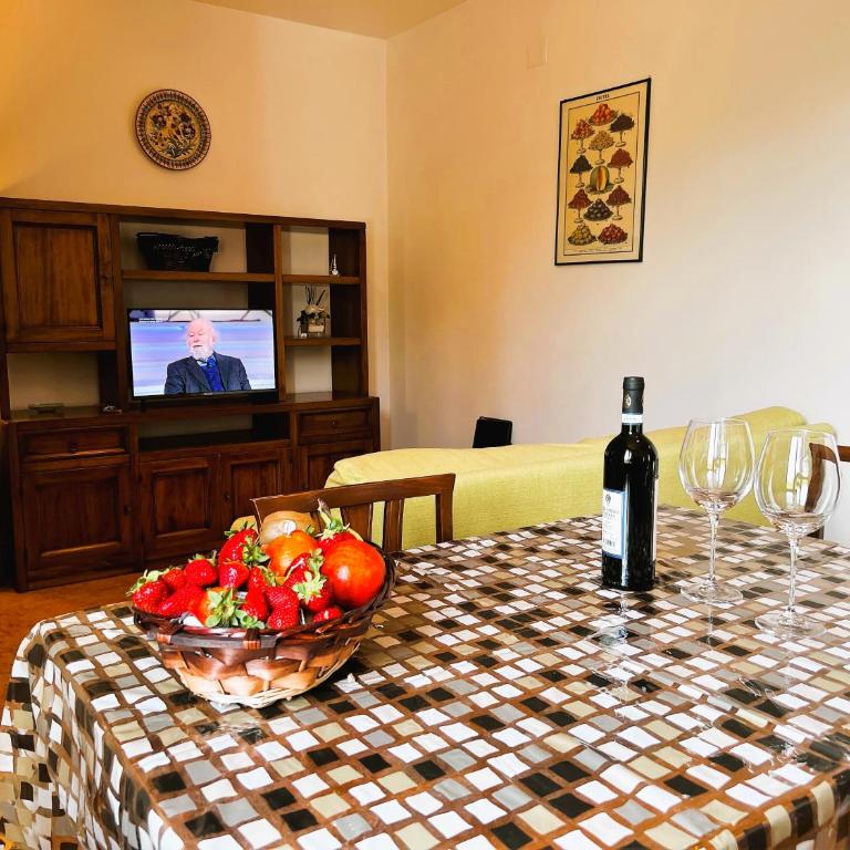 Provenzano Studios - One-Bedroom Apartment - 6