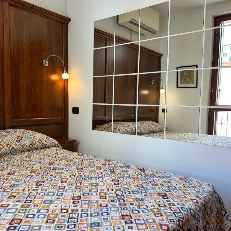 Provenzano Studios - One-Bedroom Apartment - 13