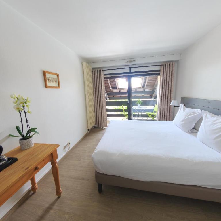 Logis hôtel Annecy nord / Argonay - Chambre Double Supérieure avec Balcon - 6