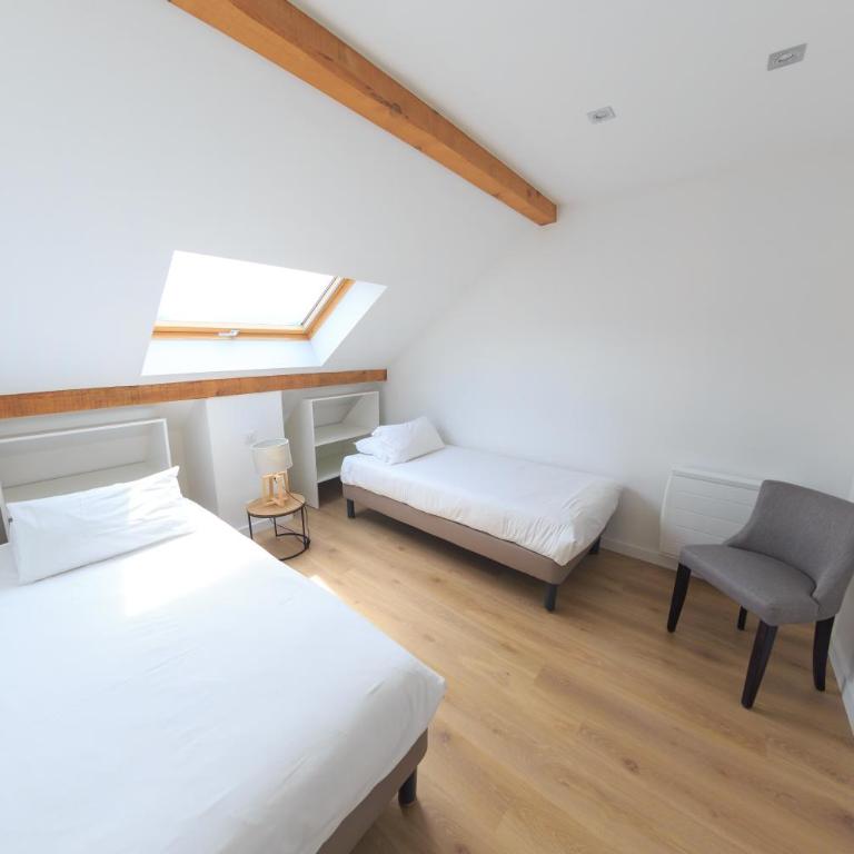 Logis hôtel Annecy nord / Argonay - Chambre Quadruple Supérieure - 5