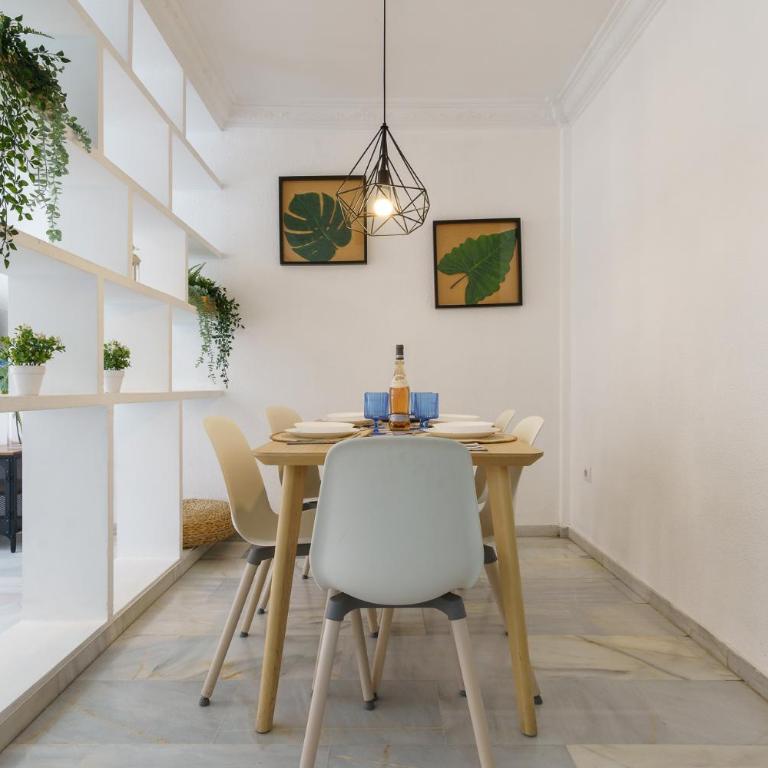 MalagaSuite City Centre - Two-Bedroom Standard Apartment - 4
