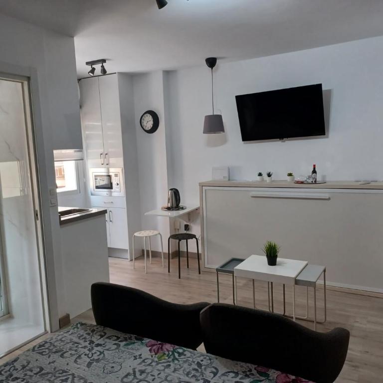 LA BELLA MALAGUETA - Apartamento de 1 dormitorio - 2