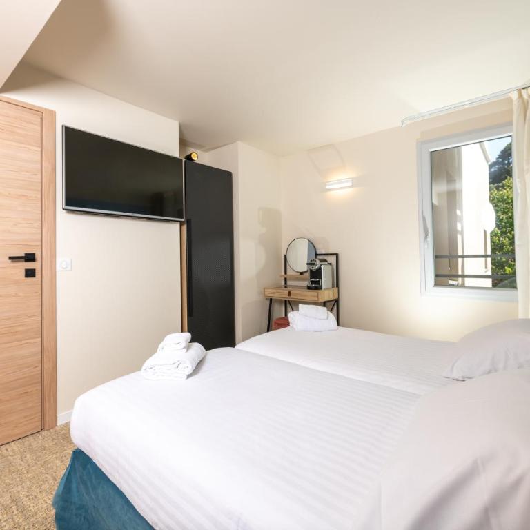 Best Western Hotel & SPA Coeur De Cassis - Chambre Lit Queen-Size Confort - Non-Fumeurs - 2