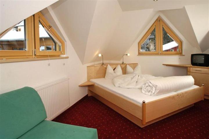 Hotel Kristall B&B - Loft-Apartment mit Balkon - 5