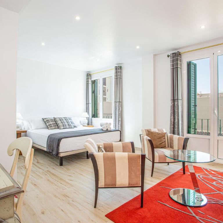 Place De La Mairie - Two-Bedroom Apartment - 12