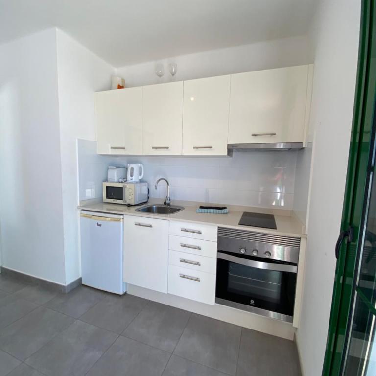 Apartment Lola - One-Bedroom Apartment - 24