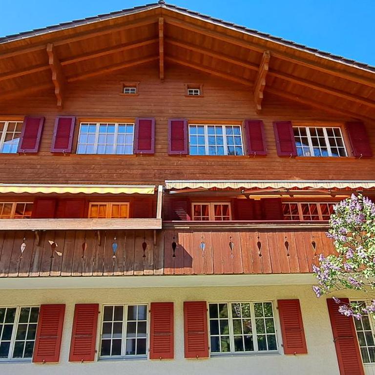 Sawasdee Swiss Chalet Wilderswil - Apartment mit 3 Schlafzimmern - 74