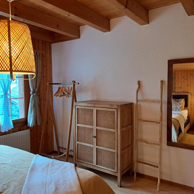 Sawasdee Swiss Chalet Wilderswil - Apartment mit 3 Schlafzimmern - 45