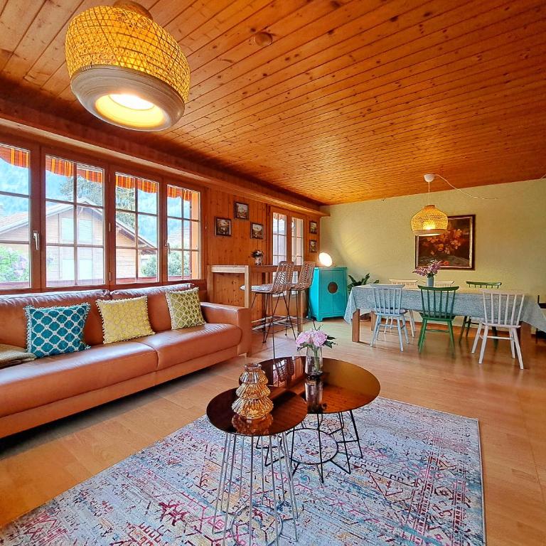 Sawasdee Swiss Chalet Wilderswil - Apartment mit 3 Schlafzimmern - 41