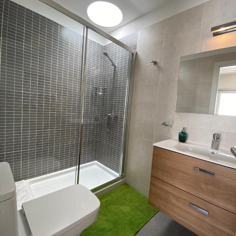 Apartment Lola - One-Bedroom Apartment - 2