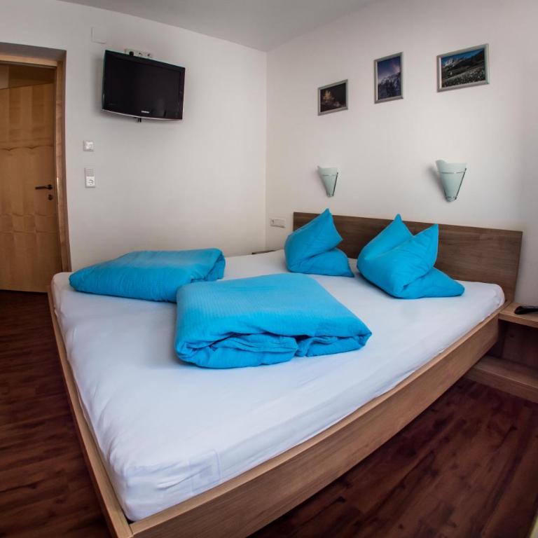Alpenapart Saphir - Apartment with Balcony - 4