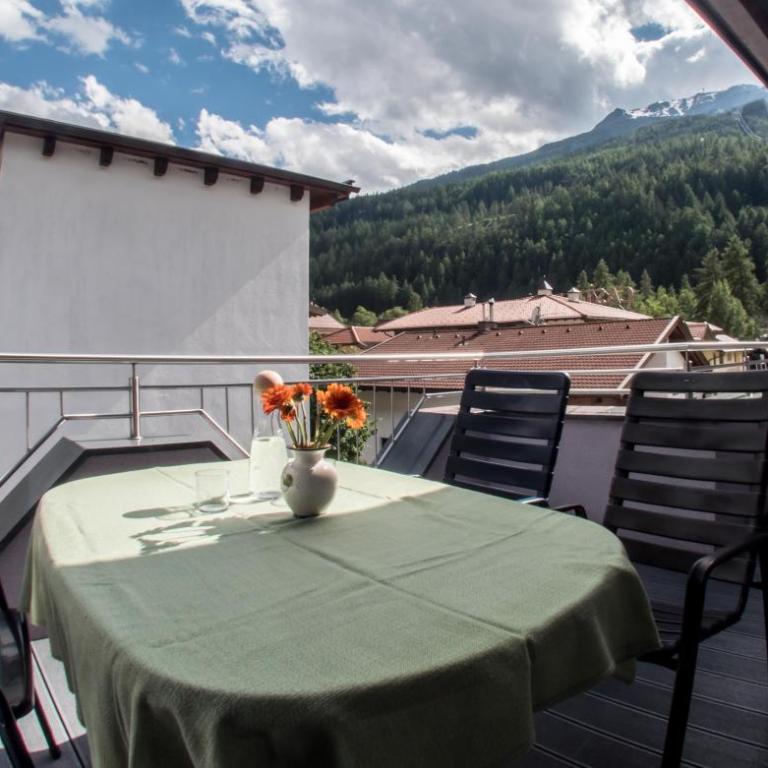 Alpenapart Saphir - Apartment with Terrace - 3