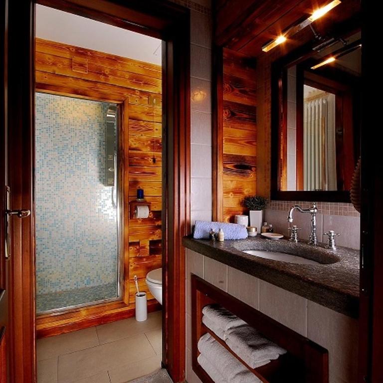 Aparthotel Foyer d'antan SUITE con caminetto hammam o vasca idromassaggio - Junior Suite con Sauna - 13