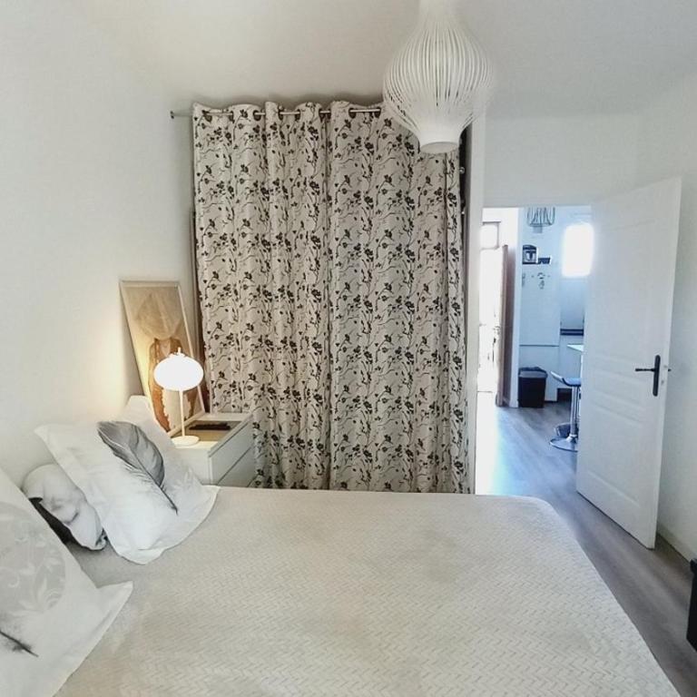 Le Lola charment T3 à 10 minutes à pied de la plage. - Appartement 2 Chambres - 11