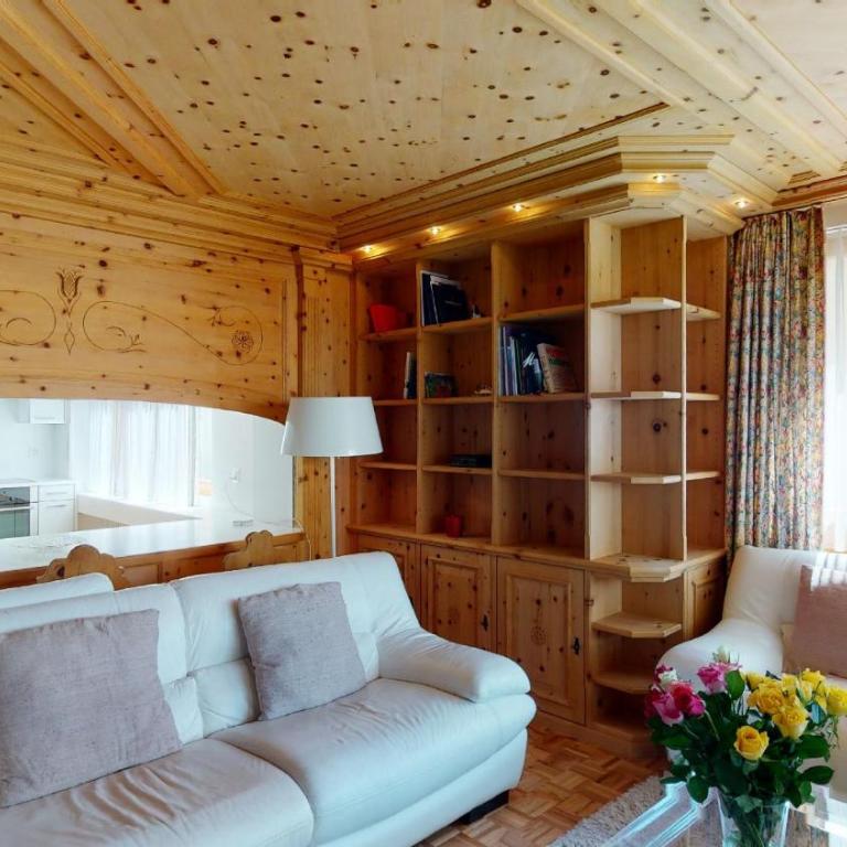 Paravicini 1 - Apartment mit Balkon - 2