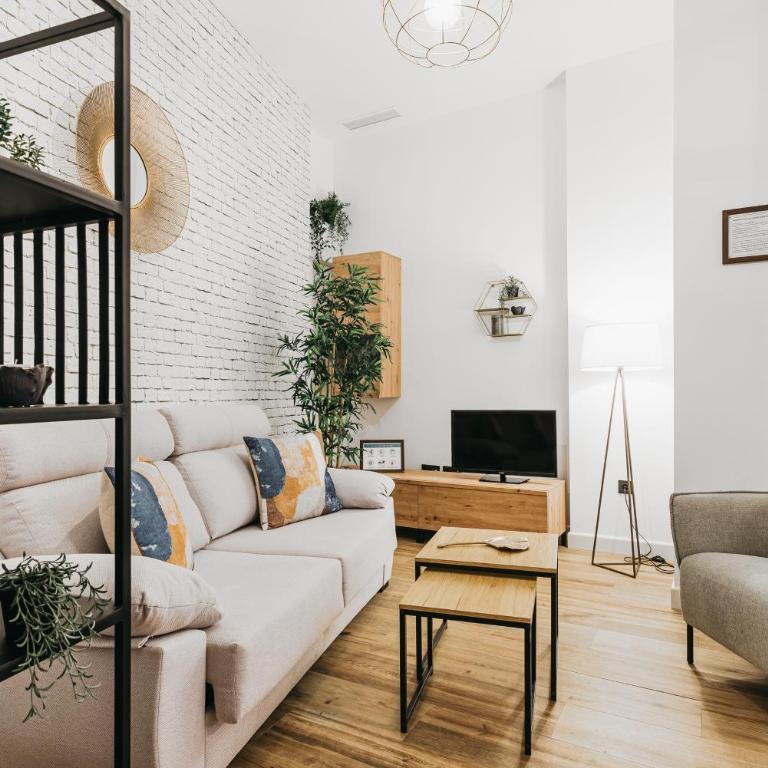 Apartamento Macarena junto a la Basílica de la Macarena - Apartamento Deluxe - 16