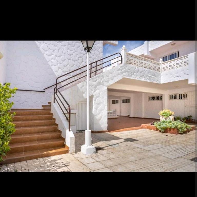 Canarian blue Suite tropical garden view & Pool - Apartamento de 1 dormitorio - 21