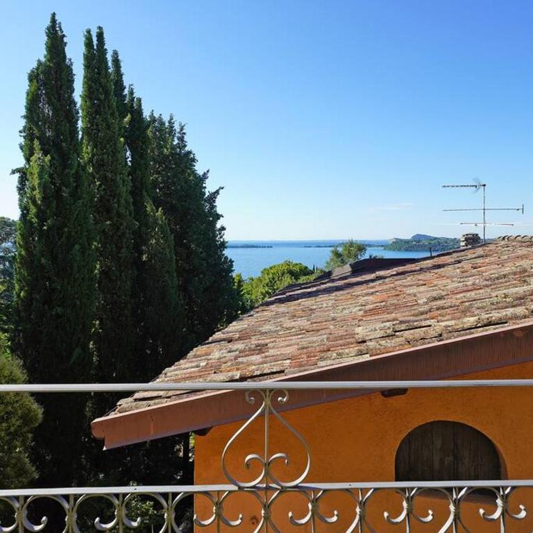 Terrazza vista Lago in centro - Casa con 4 camere da letto - 13