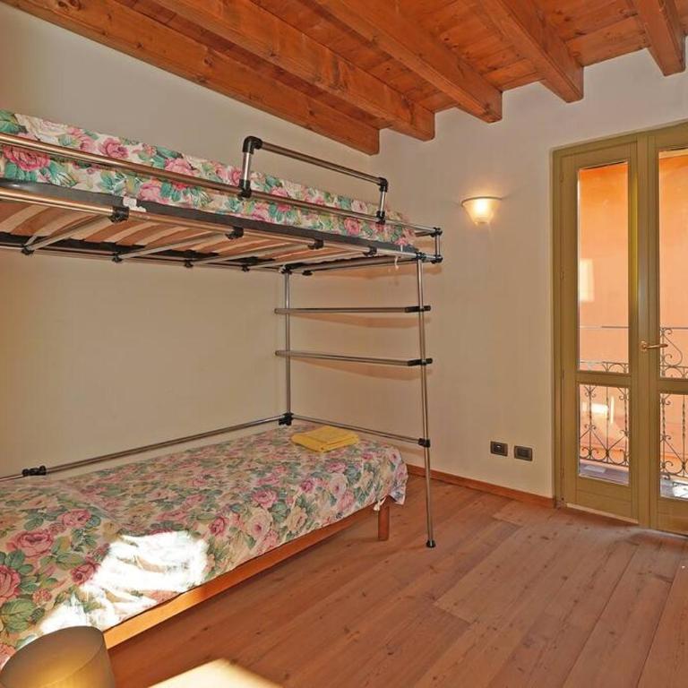 Terrazza vista Lago in centro - Casa con 4 camere da letto - 18