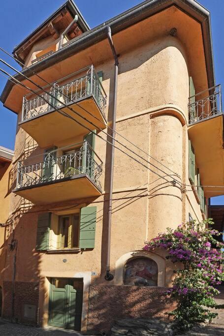 Terrazza vista Lago in centro - Casa con 4 camere da letto - 21