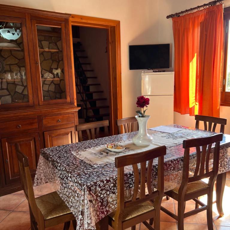 Baglio Cracchiolo da Tuzzo - Casa Carrubbo - Appartamento con 2 Camere da Letto - 5
